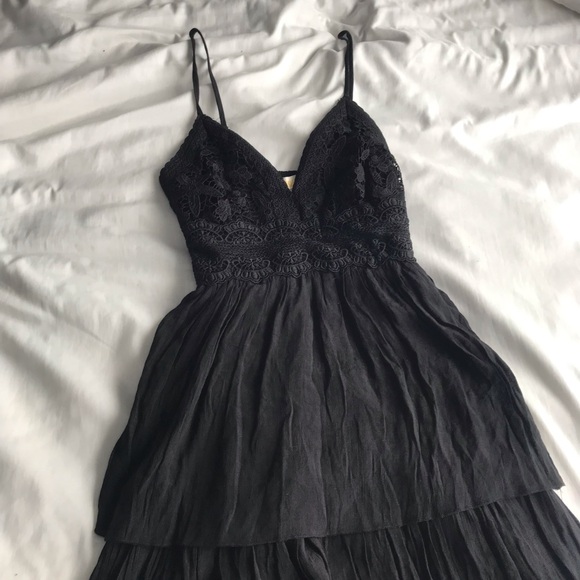 Womens Black Tiered Summer Dress - Picture 2 of 5